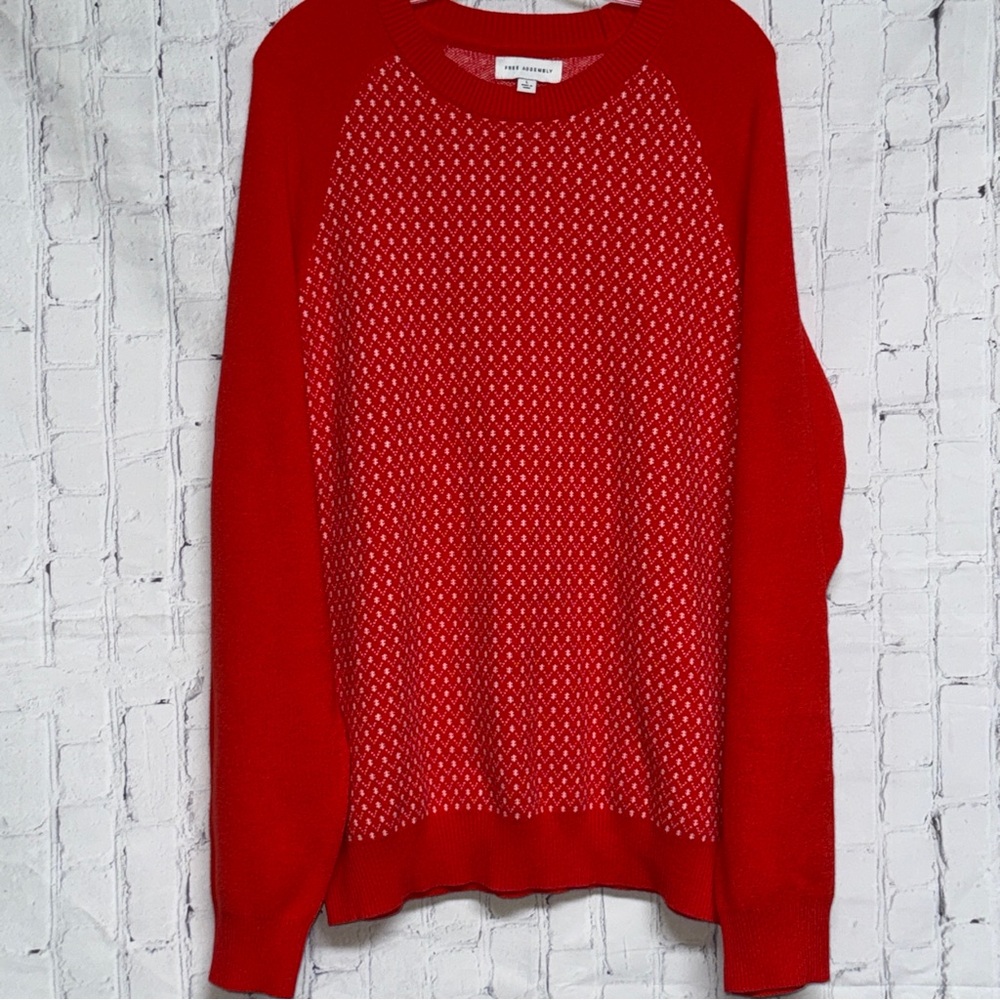 Free Assembly Festive Red Crewneck Men’s Sweater